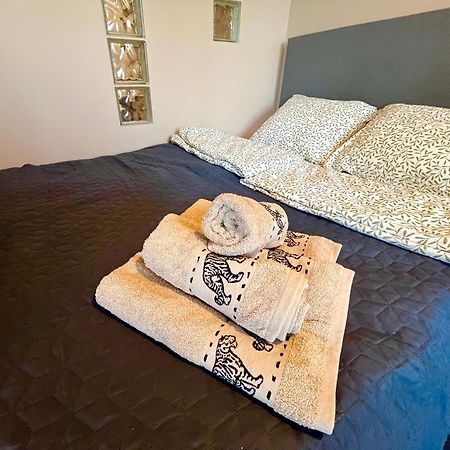 Apartament Roentgena 16 Przy Centrum Onkologii I Klinice Novum Βαρσοβία Εξωτερικό φωτογραφία
