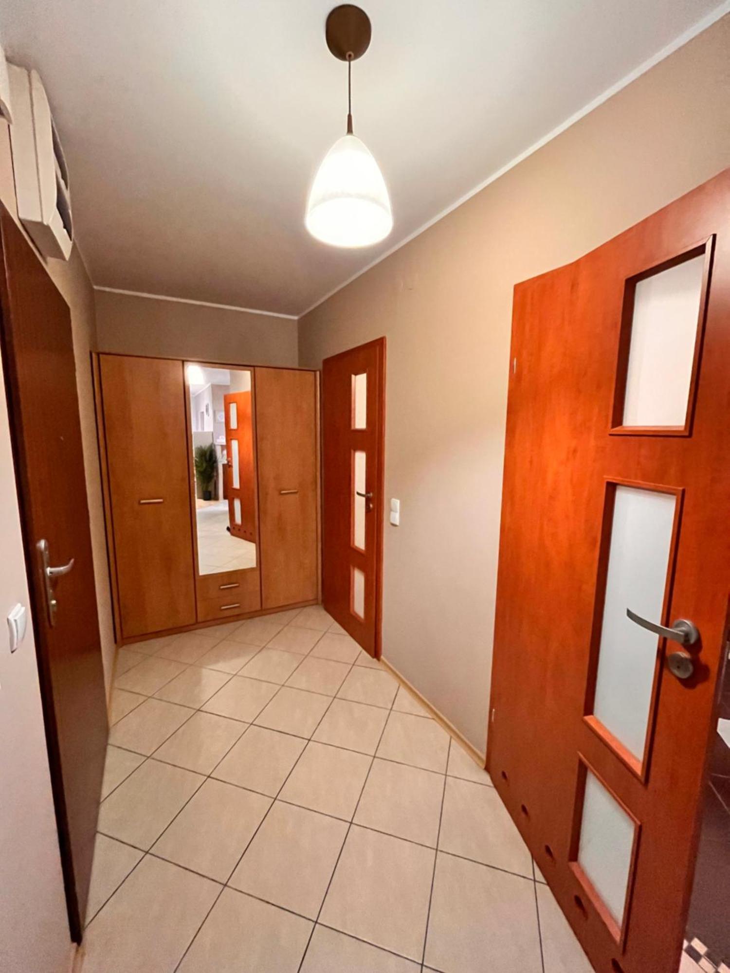 Apartament Roentgena 16 Przy Centrum Onkologii I Klinice Novum Βαρσοβία Εξωτερικό φωτογραφία