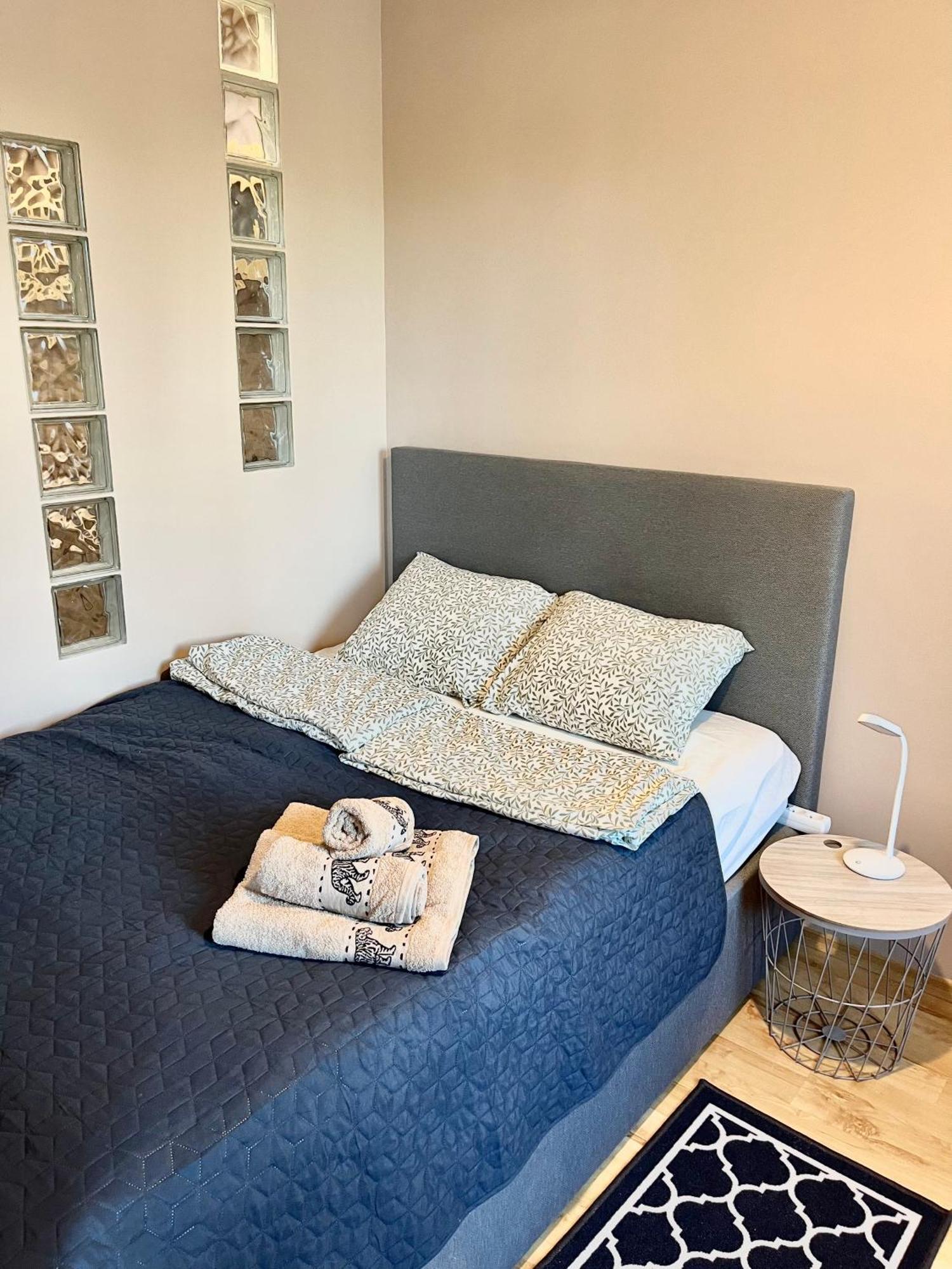 Apartament Roentgena 16 Przy Centrum Onkologii I Klinice Novum Βαρσοβία Εξωτερικό φωτογραφία