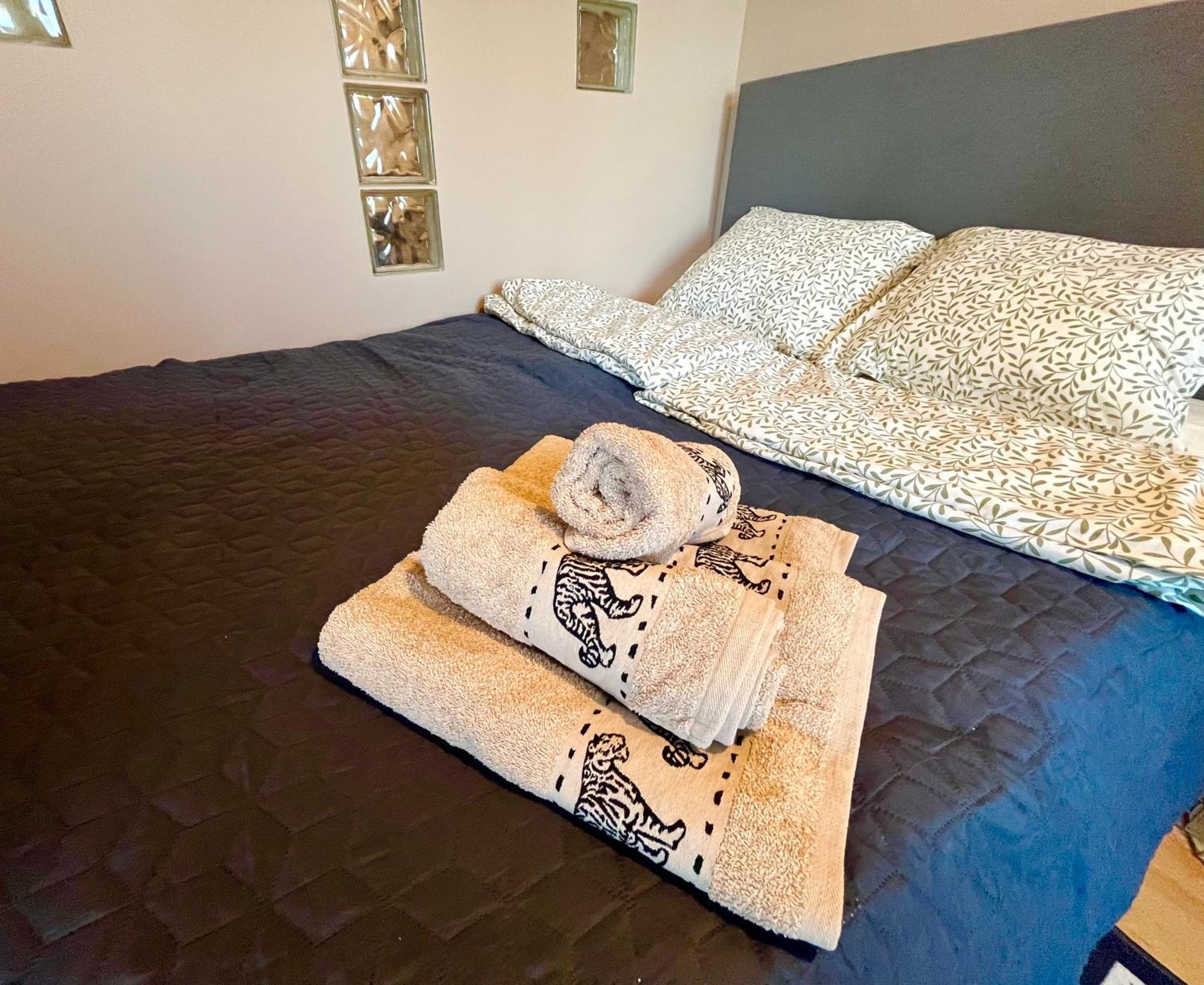 Apartament Roentgena 16 Przy Centrum Onkologii I Klinice Novum Βαρσοβία Εξωτερικό φωτογραφία